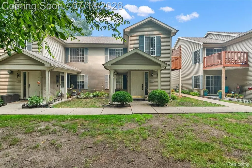861 Saybrook Drive Waterford Charter Township MI 48327