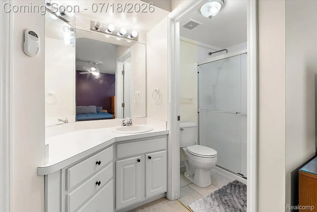 861 Saybrook Drive Waterford Charter Township MI 48327