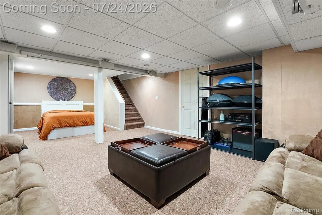 4170 Sandy Lane Bloomfield Hills City MI 48301
