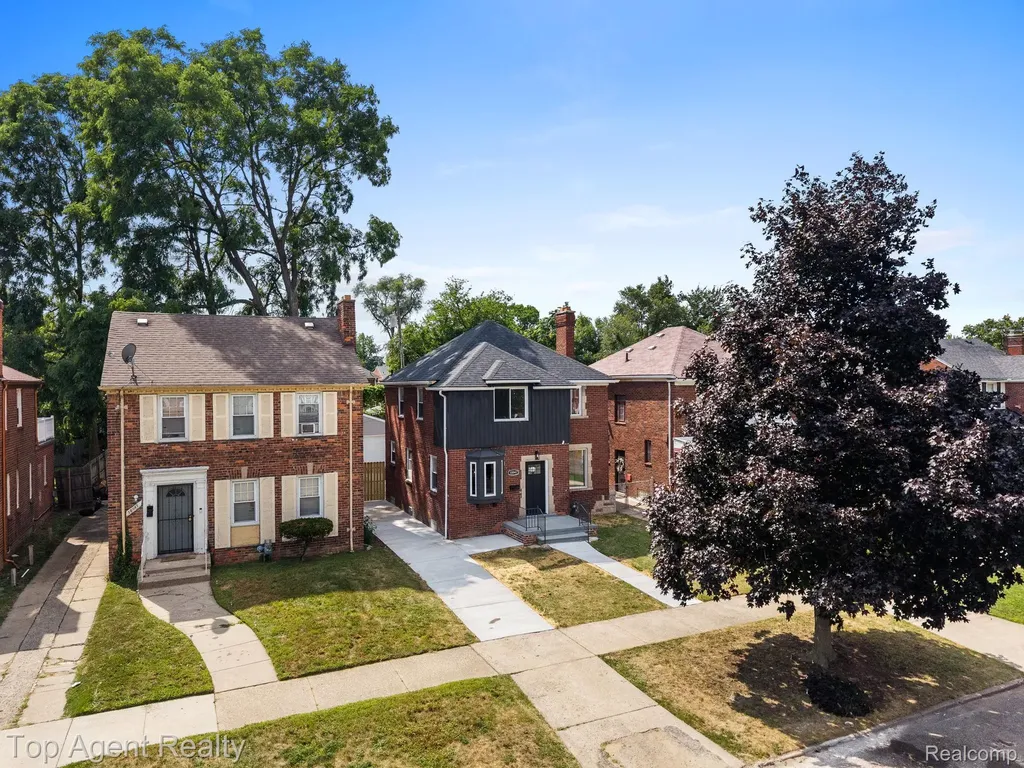 18947 Cherrylawn Street Detroit City MI 48221