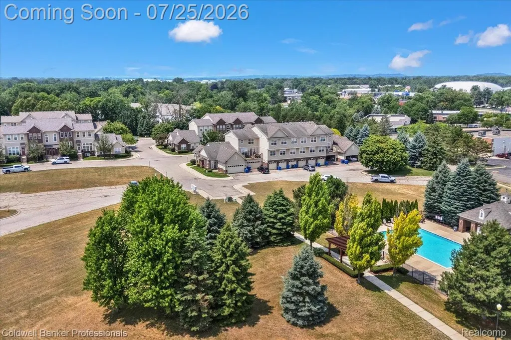 1385 Parkcrest Drive Waterford Charter Township MI 48327