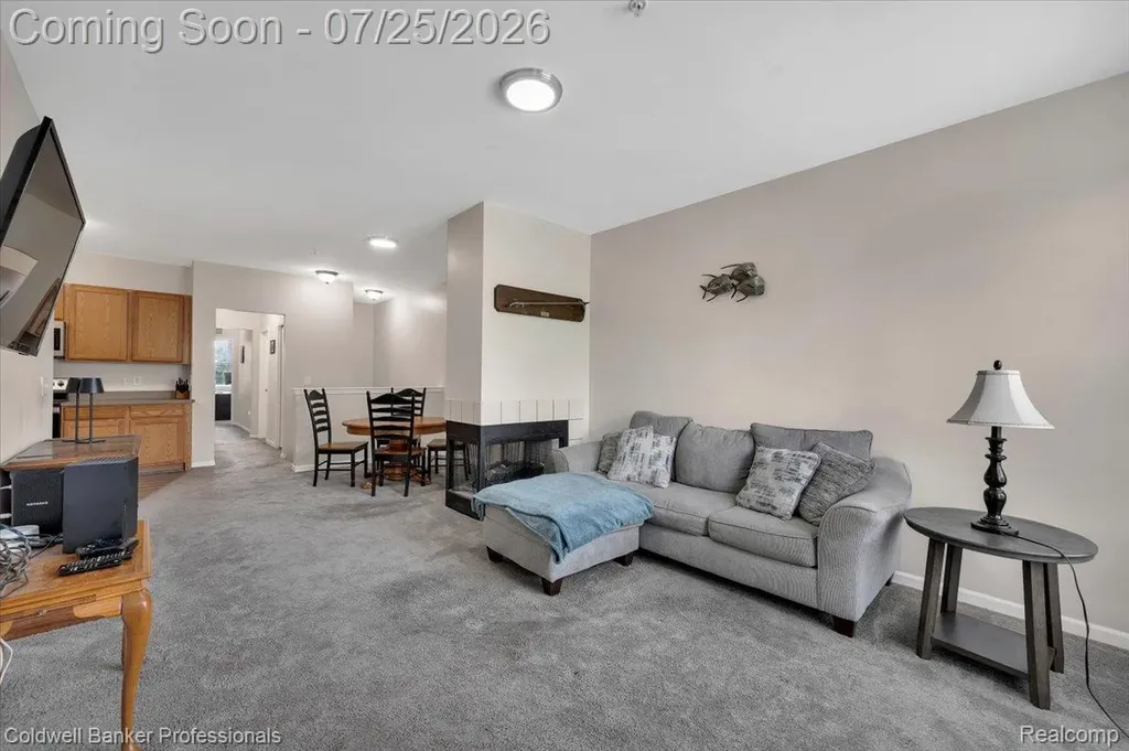 1385 Parkcrest Drive Waterford Charter Township MI 48327
