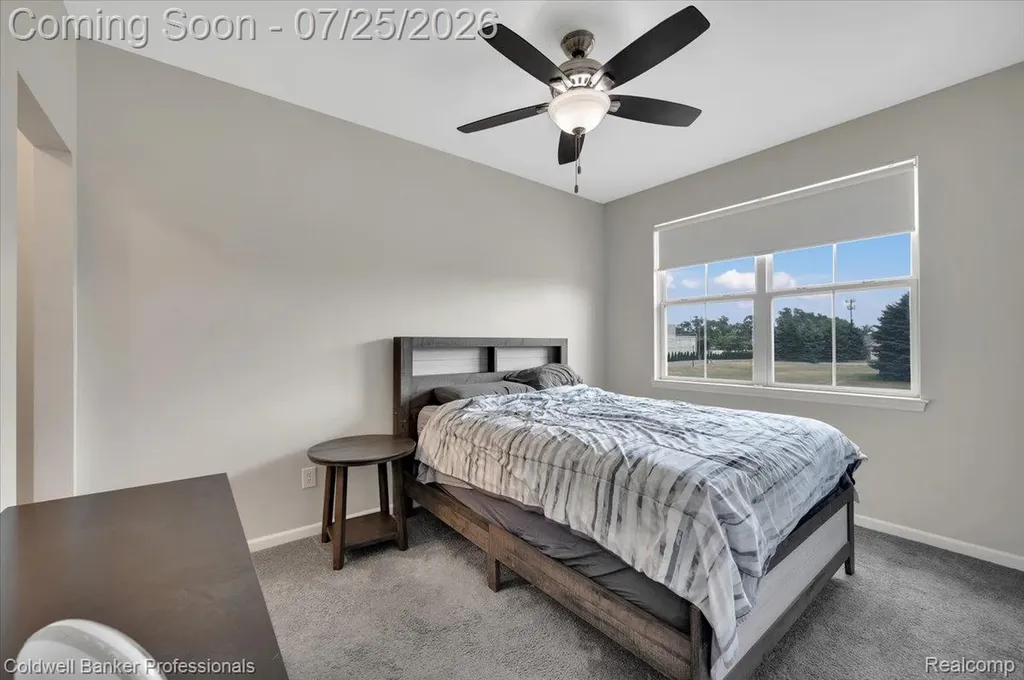 1385 Parkcrest Drive Waterford Charter Township MI 48327