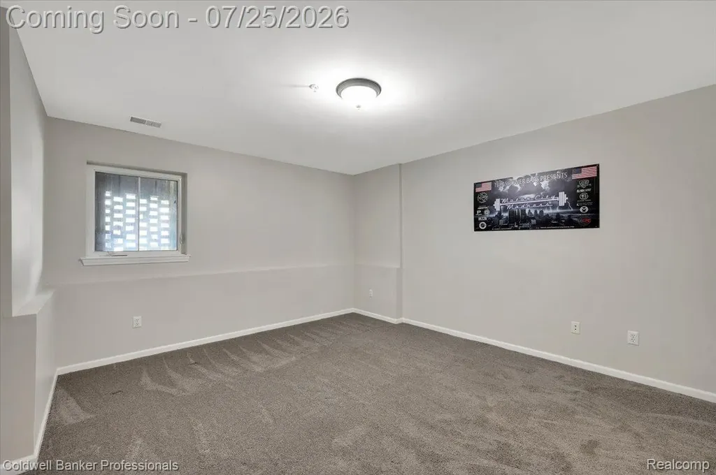 1385 Parkcrest Drive Waterford Charter Township MI 48327
