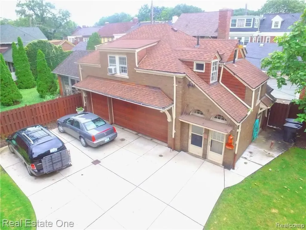90 Edison Street Detroit City MI 48202