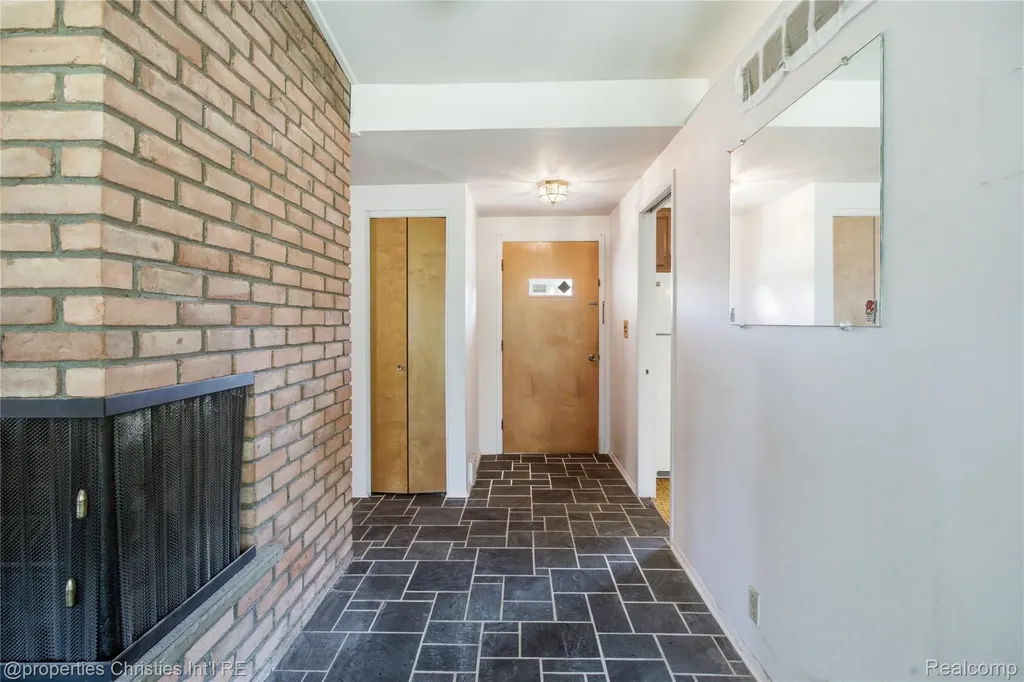 594 Provincetown Road Auburn Hills City MI 48326