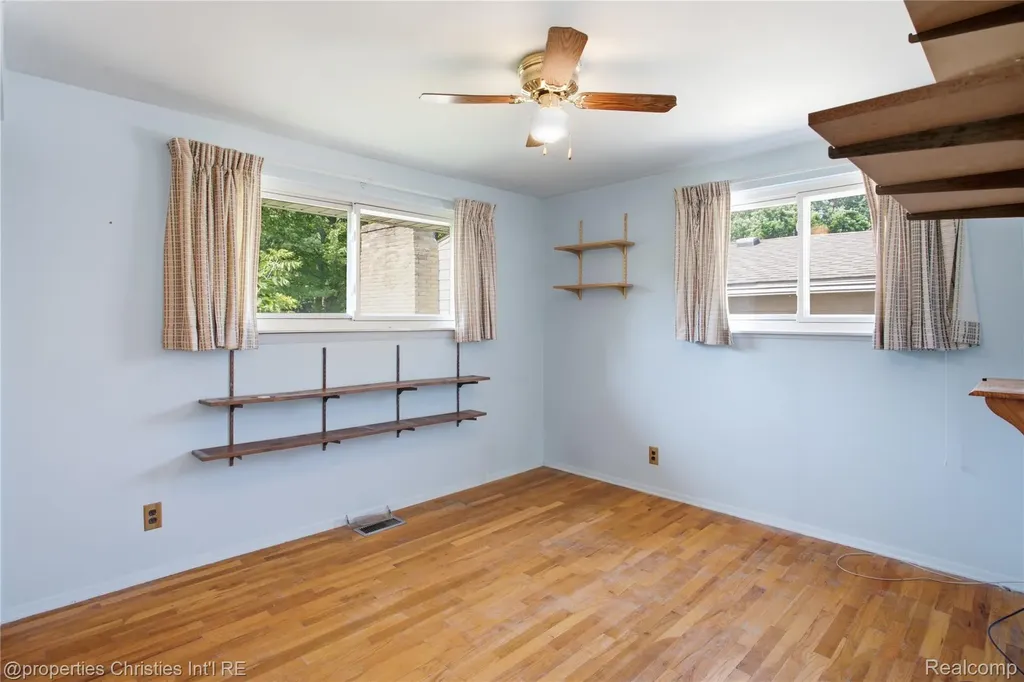 594 Provincetown Road Auburn Hills City MI 48326