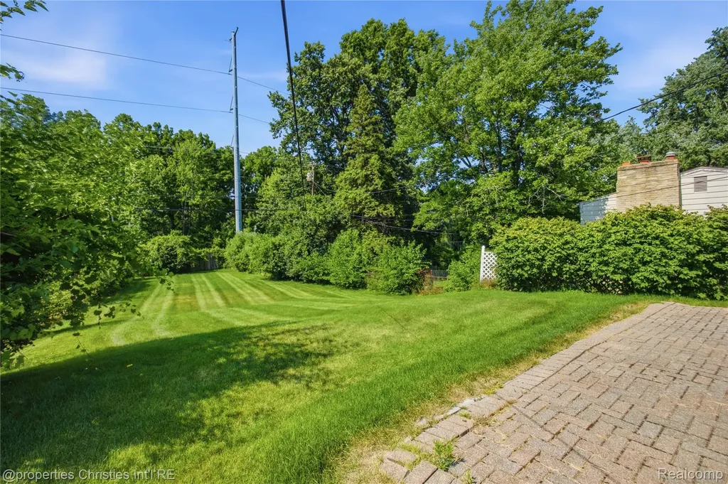 594 Provincetown Road Auburn Hills City MI 48326
