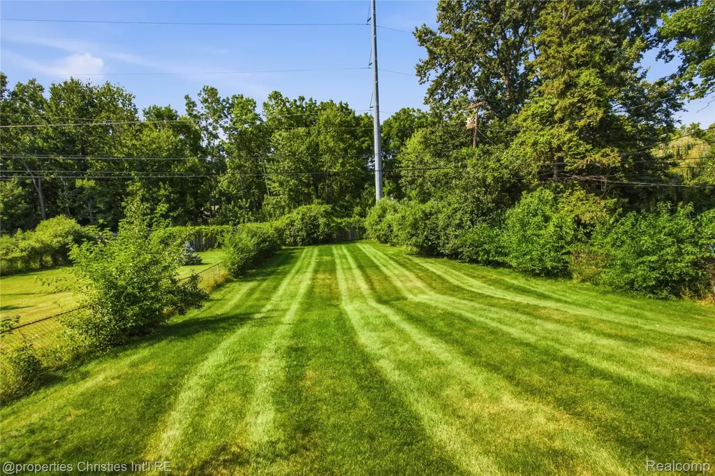594 Provincetown Road Auburn Hills City MI 48326