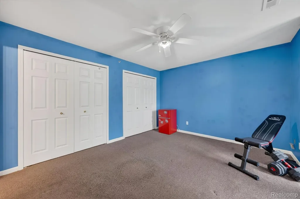 12106 Addington Drive Commerce Charter Township MI 48390