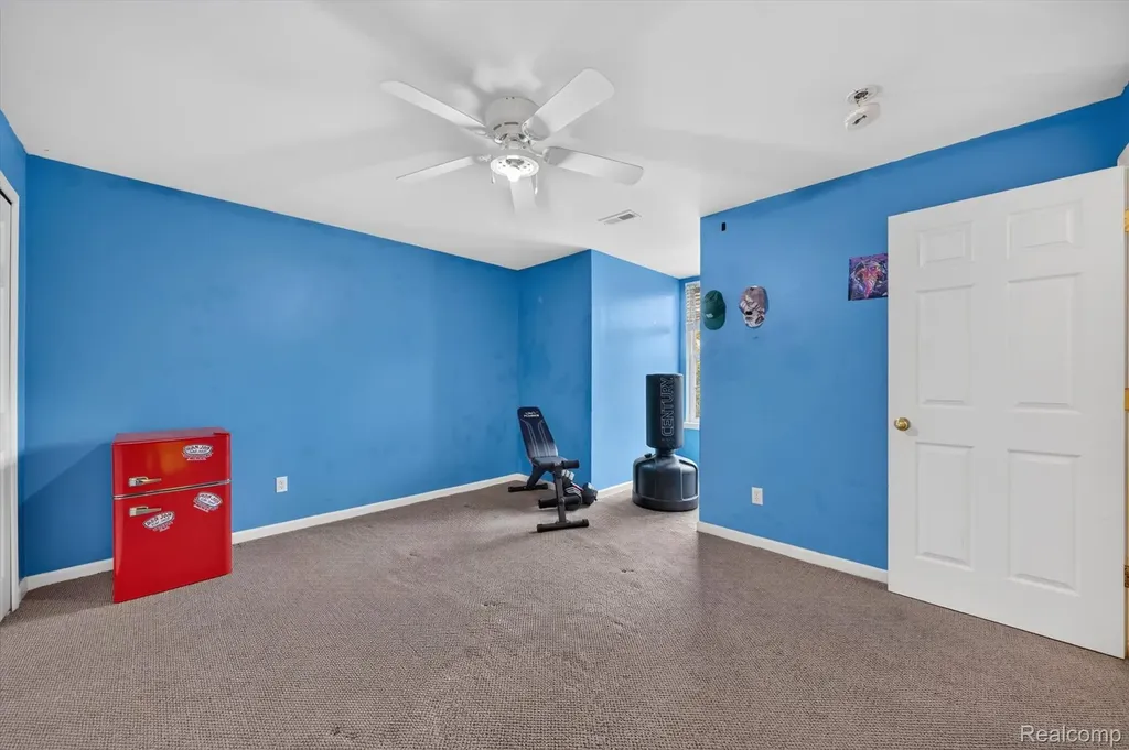 12106 Addington Drive Commerce Charter Township MI 48390