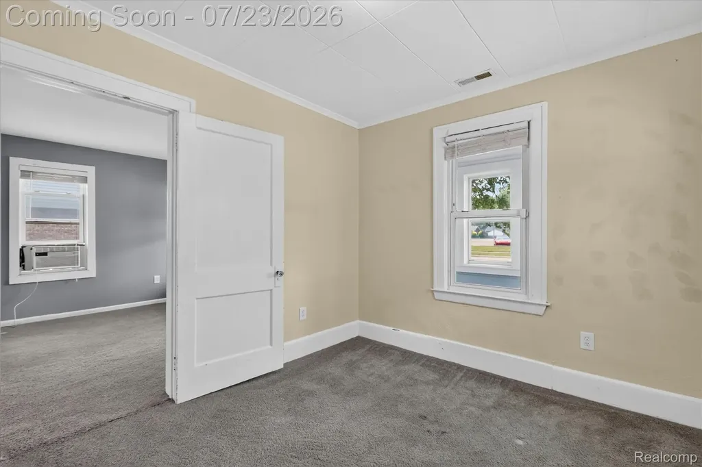 22323 Ridgeway Street St. Clair Shores City MI 48080