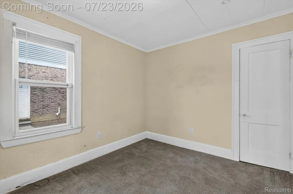 22323 Ridgeway Street St. Clair Shores City MI 48080