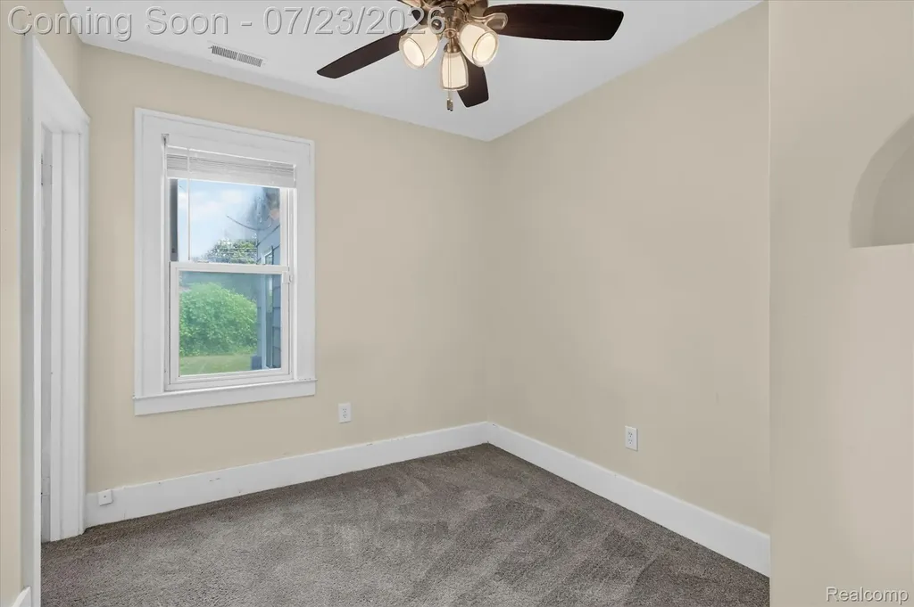 22323 Ridgeway Street St. Clair Shores City MI 48080