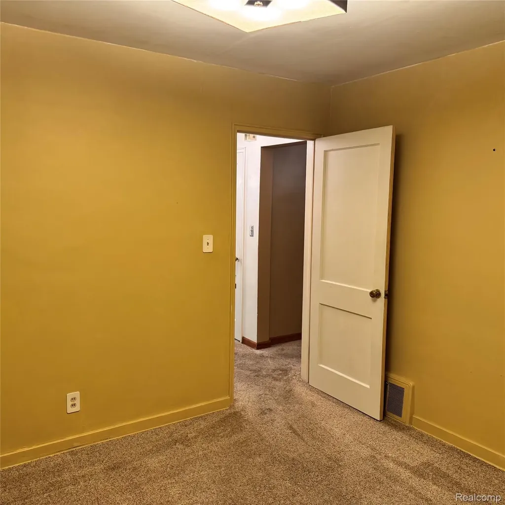 2522 Deindorfer Street Saginaw City MI 48602