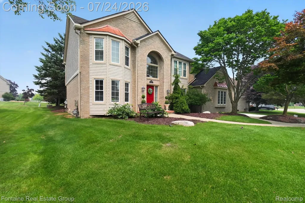 37116 Aspen Drive Farmington Hills City MI 48335