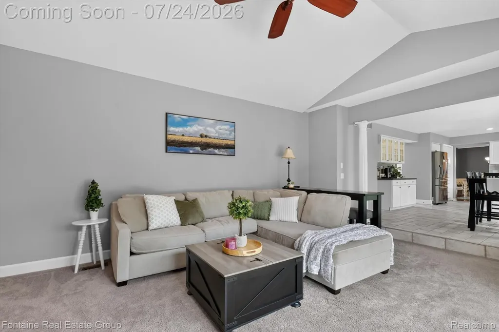 37116 Aspen Drive Farmington Hills City MI 48335