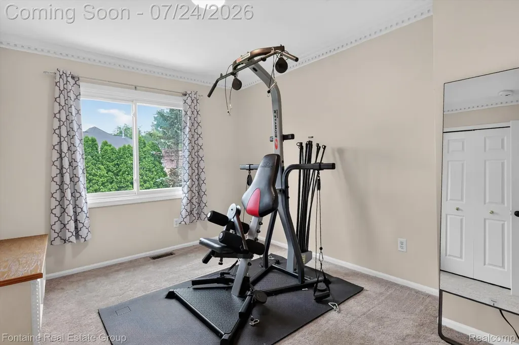 37116 Aspen Drive Farmington Hills City MI 48335