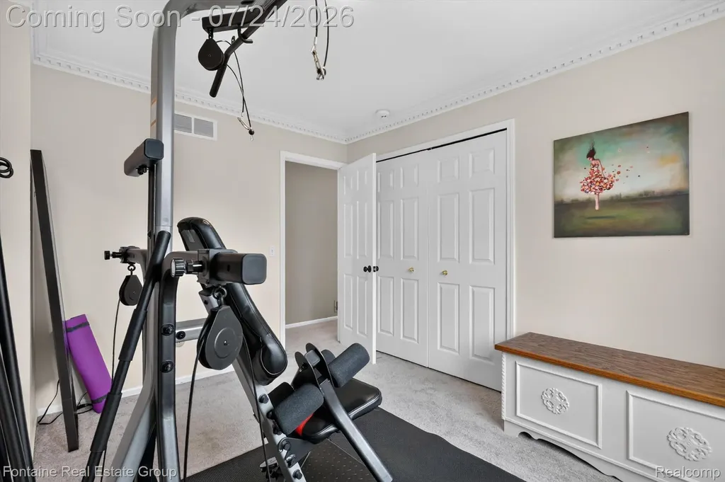 37116 Aspen Drive Farmington Hills City MI 48335