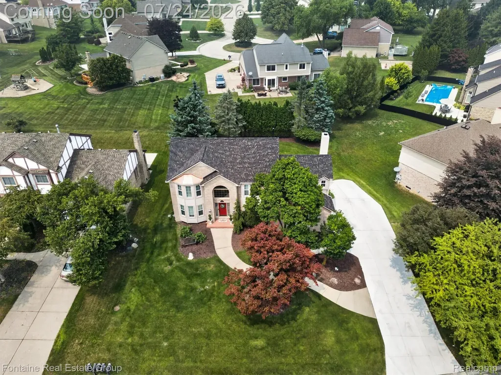 37116 Aspen Drive Farmington Hills City MI 48335