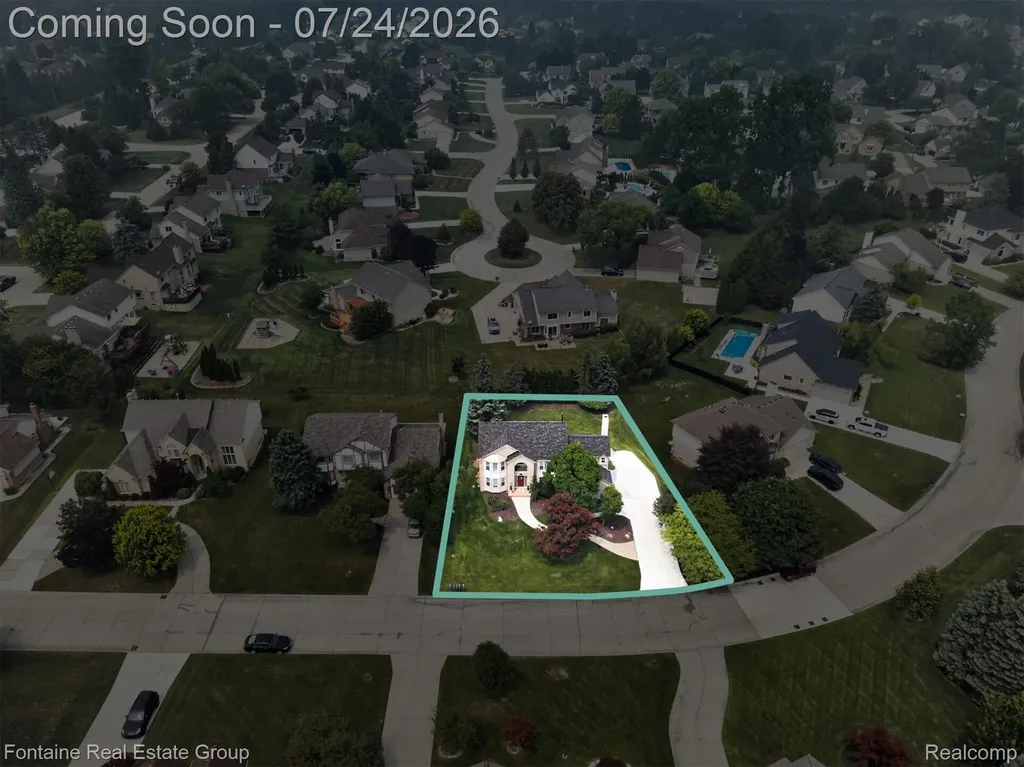 37116 Aspen Drive Farmington Hills City MI 48335