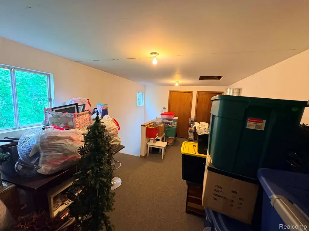 2159 E Bevens Road Wells Township MI 48723