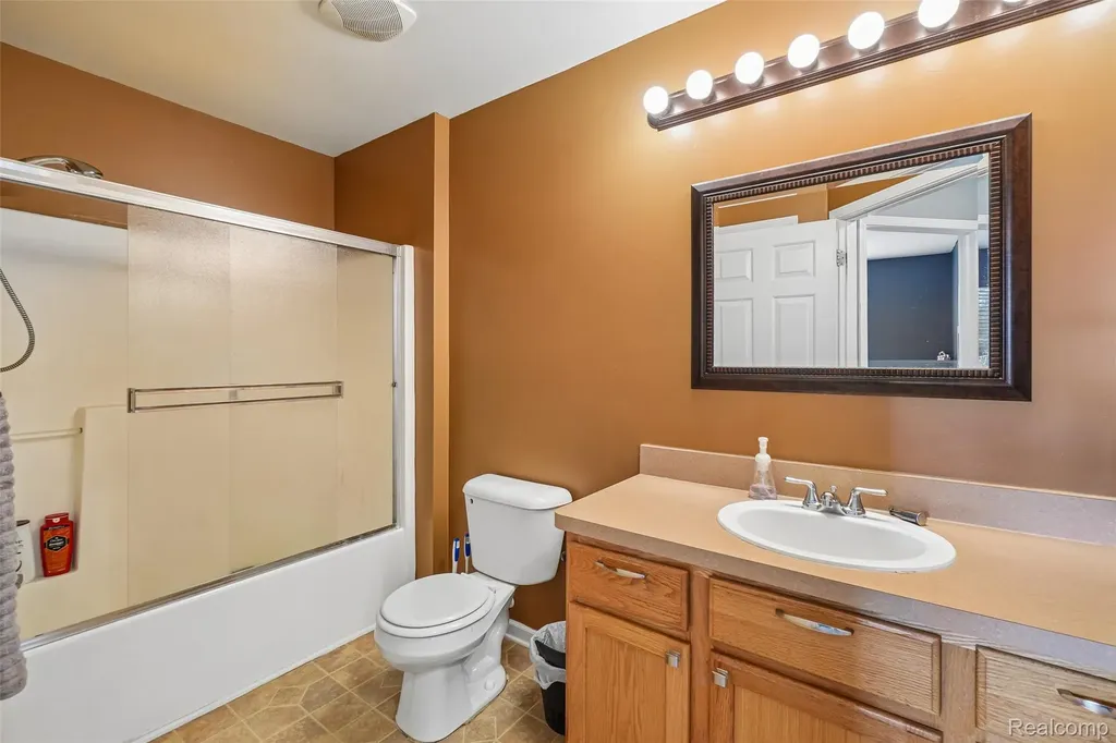 7157 Westminster Circle Grand Blanc City MI 48439