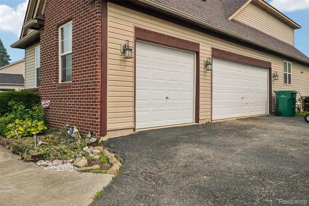 7157 Westminster Circle Grand Blanc City MI 48439