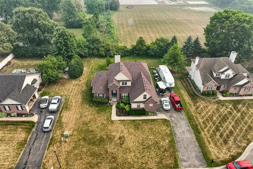 7157 Westminster Circle Grand Blanc City MI 48439