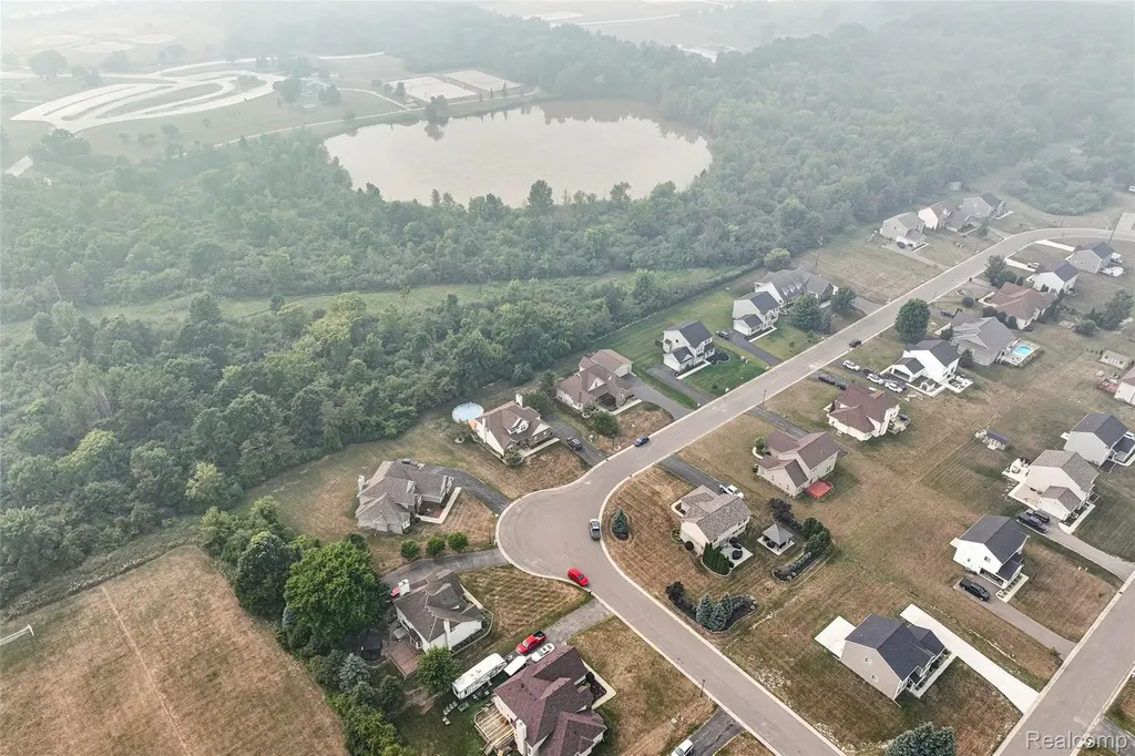 7157 Westminster Circle Grand Blanc City MI 48439