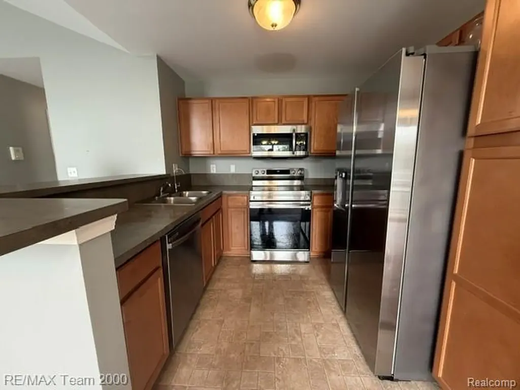 28312 Adler Park Drive S Chesterfield Township MI 48051