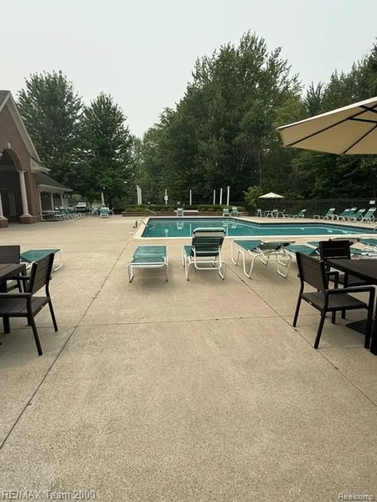 28312 Adler Park Drive S Chesterfield Township MI 48051