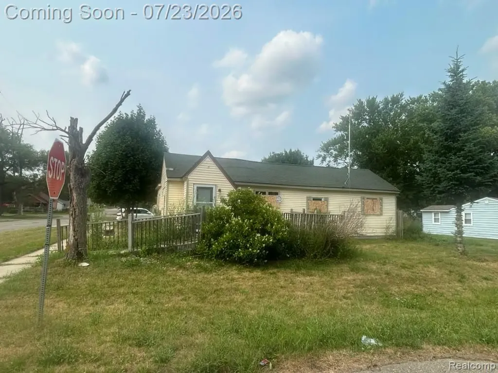 1373 Wells Street Burton City MI 48529