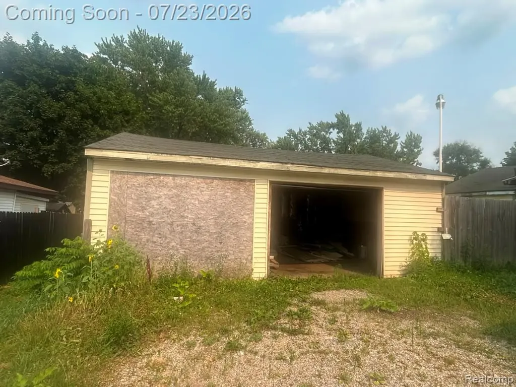 1373 Wells Street Burton City MI 48529