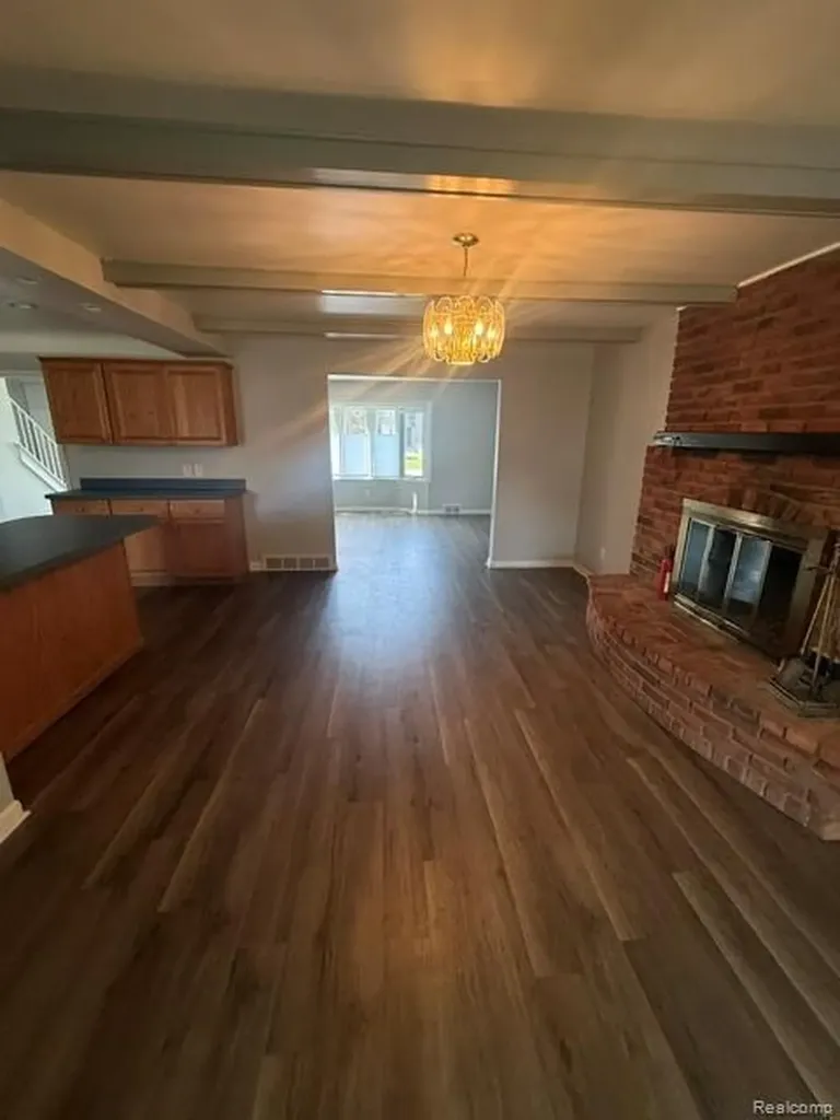 2555 Judy Lane Shelby Charter Township MI 48316