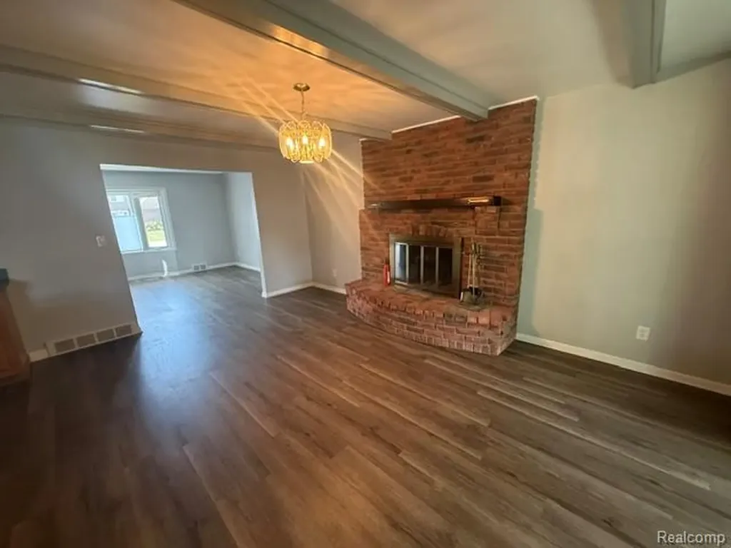 2555 Judy Lane Shelby Charter Township MI 48316