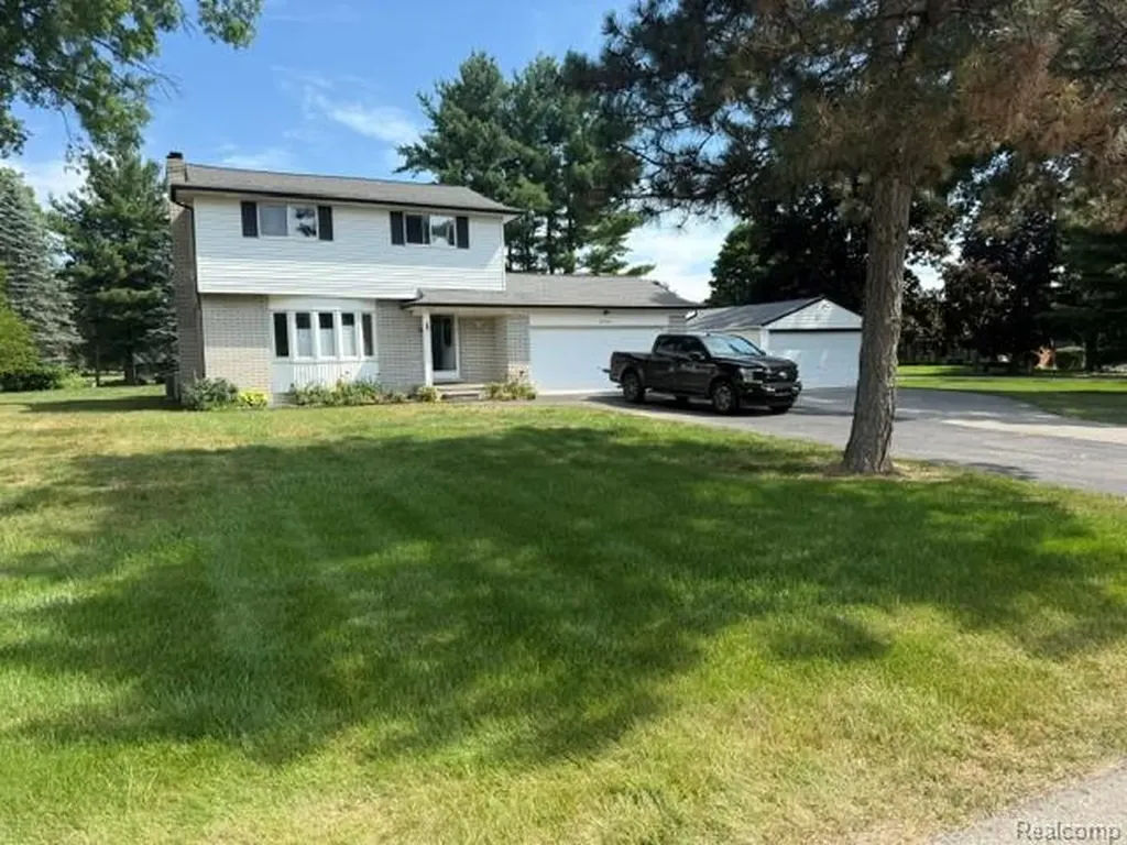 2555 Judy Lane Shelby Charter Township MI 48316