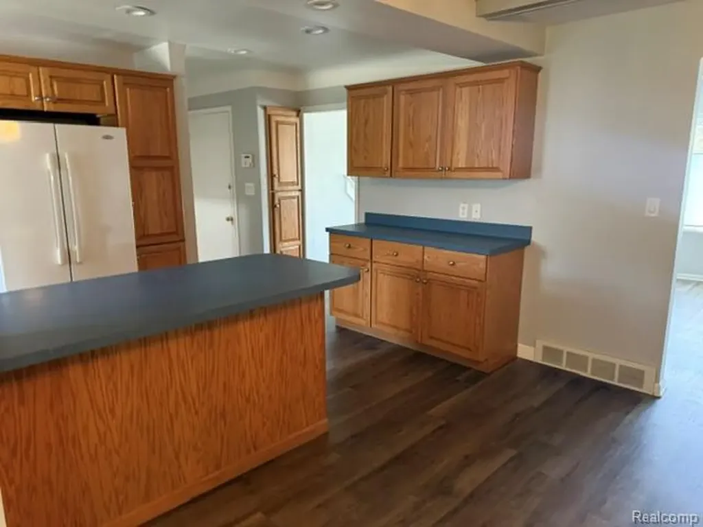 2555 Judy Lane Shelby Charter Township MI 48316