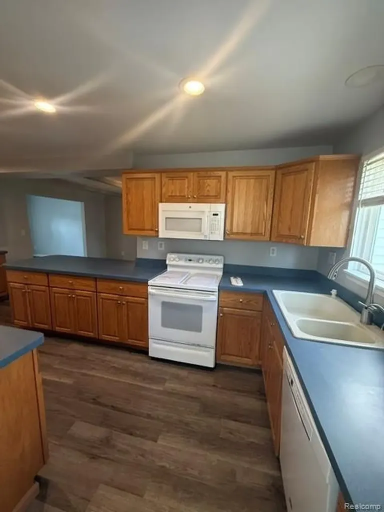 2555 Judy Lane Shelby Charter Township MI 48316