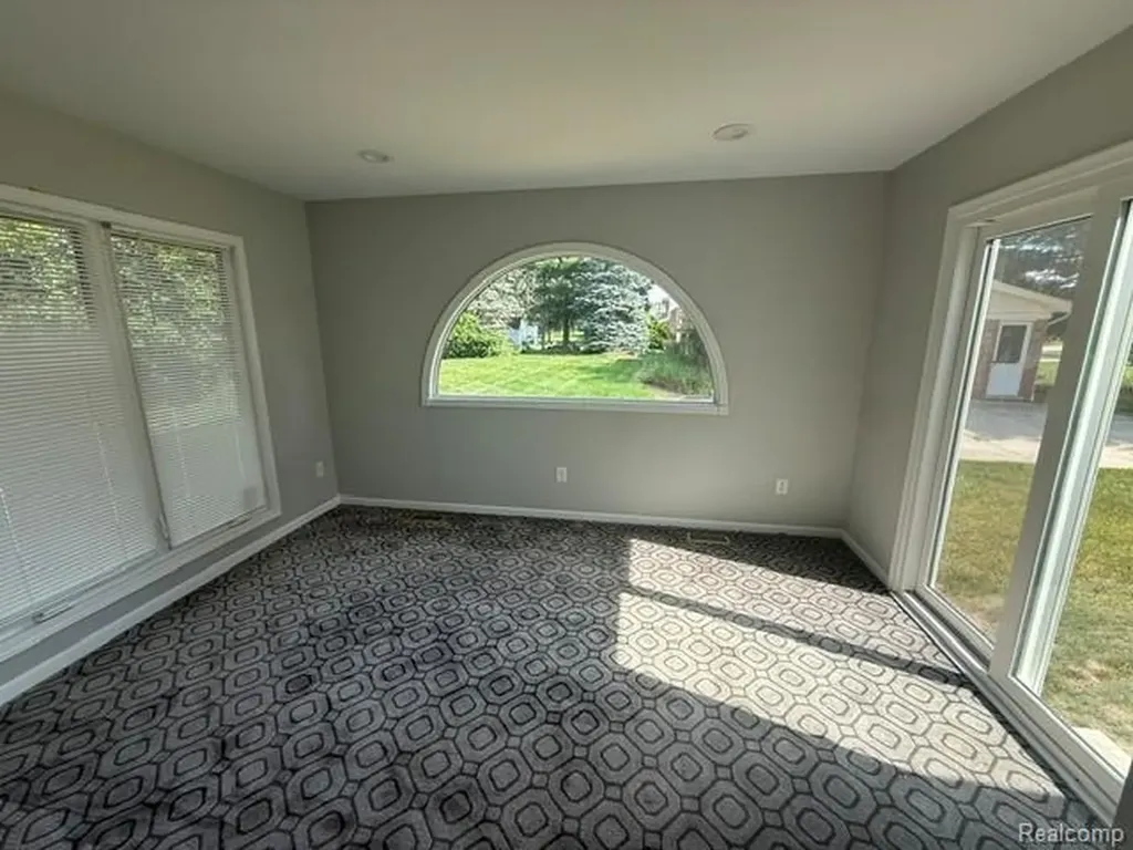 2555 Judy Lane Shelby Charter Township MI 48316