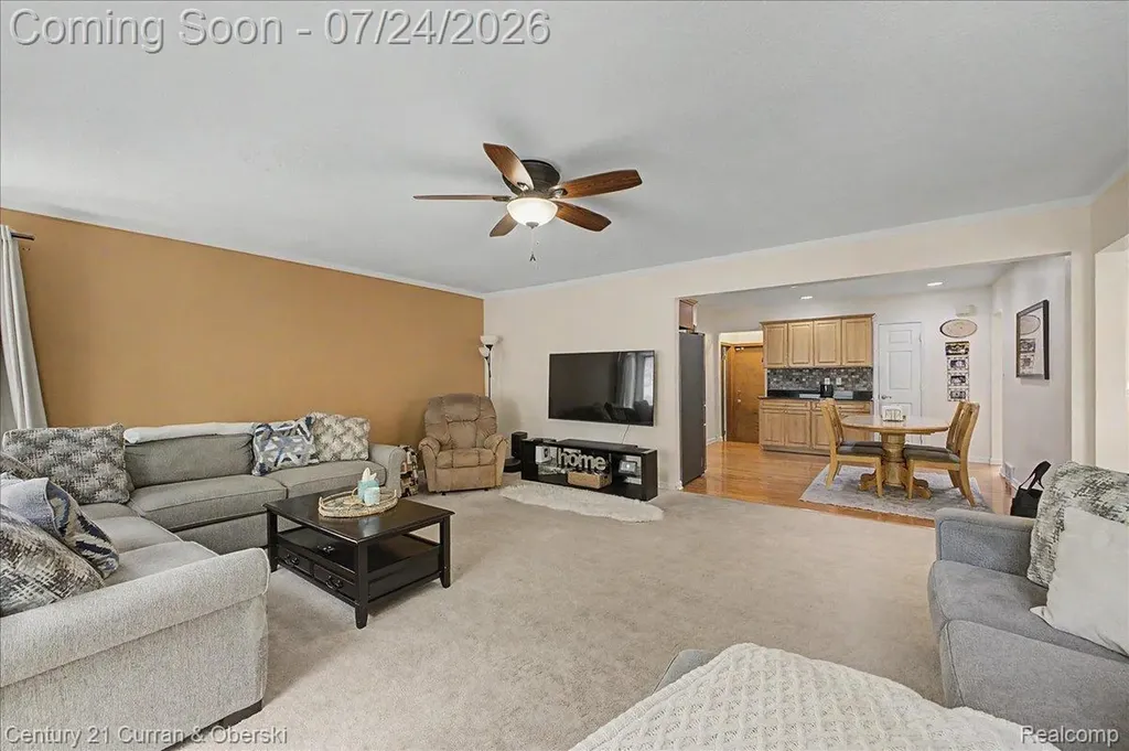 811 Nightingale Street Dearborn City MI 48128