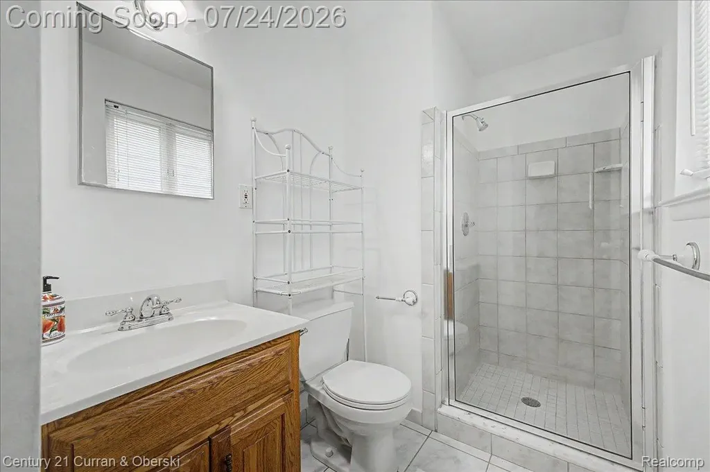 811 Nightingale Street Dearborn City MI 48128