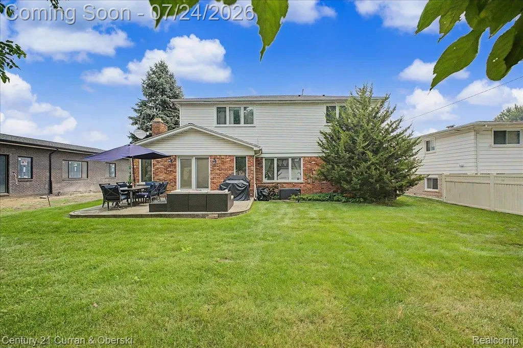 811 Nightingale Street Dearborn City MI 48128