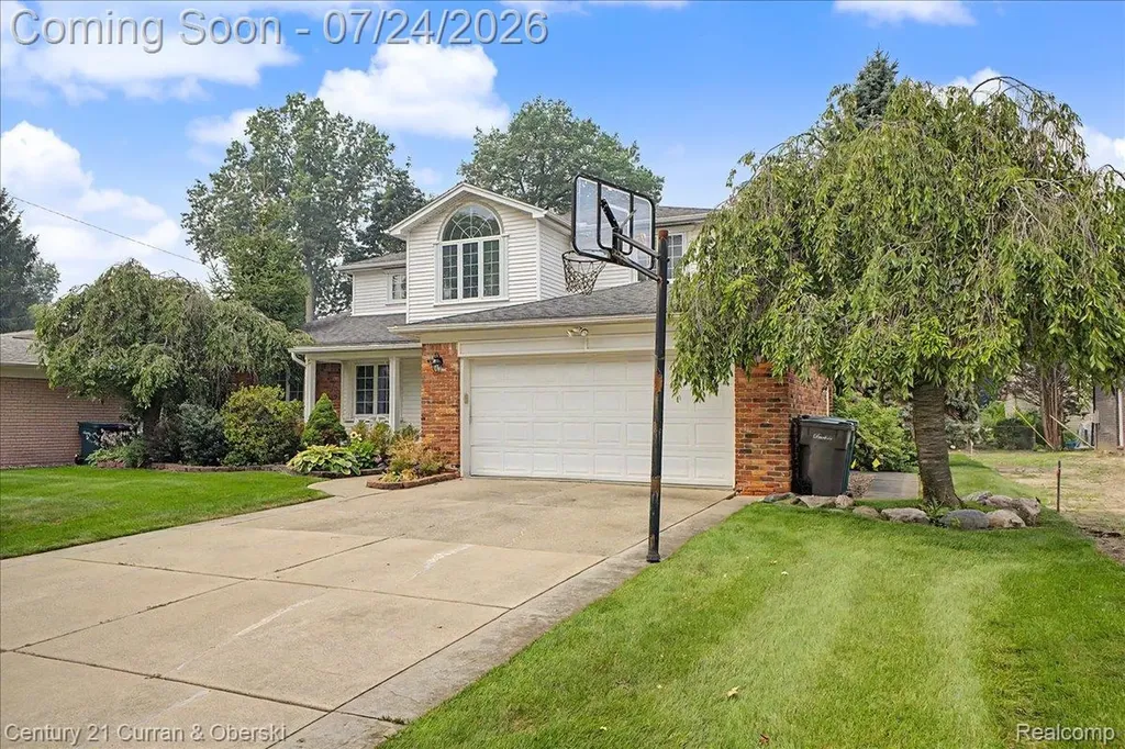 811 Nightingale Street Dearborn City MI 48128