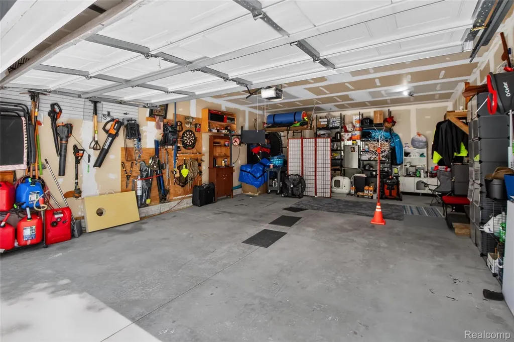 7170 Oak Hollow Trail Freeman Township MI 48632