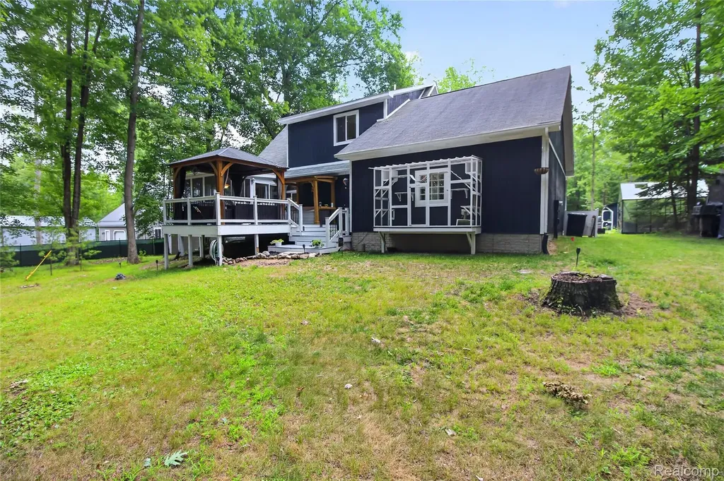 7170 Oak Hollow Trail Freeman Township MI 48632