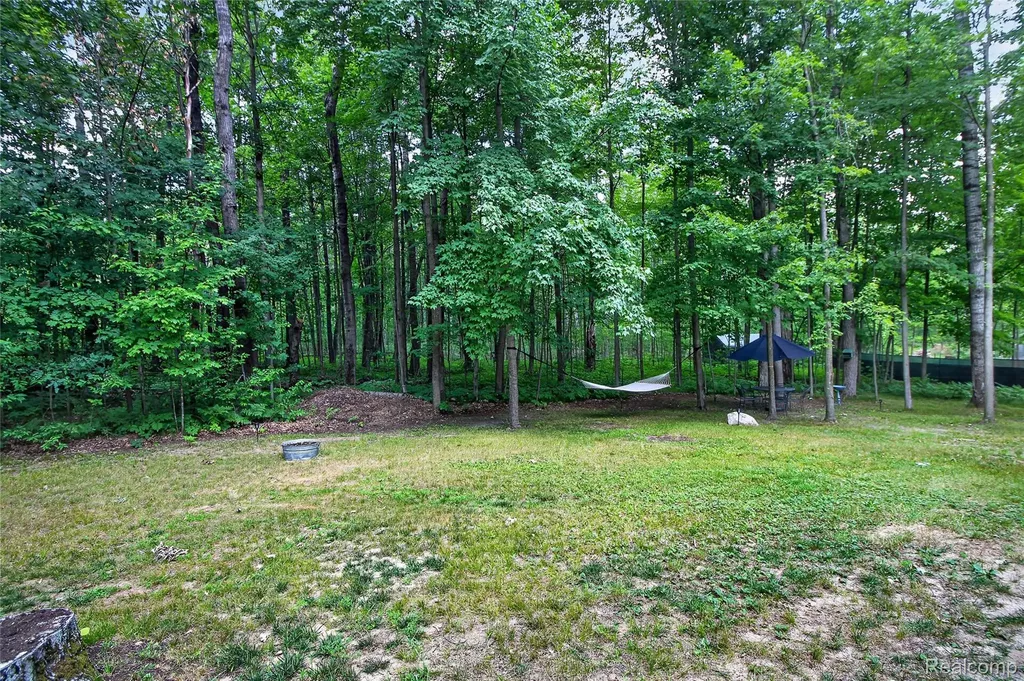 7170 Oak Hollow Trail Freeman Township MI 48632