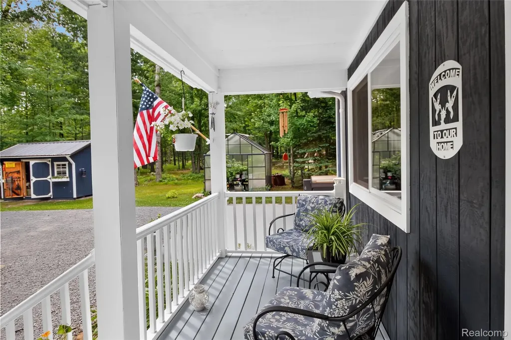 7170 Oak Hollow Trail Freeman Township MI 48632