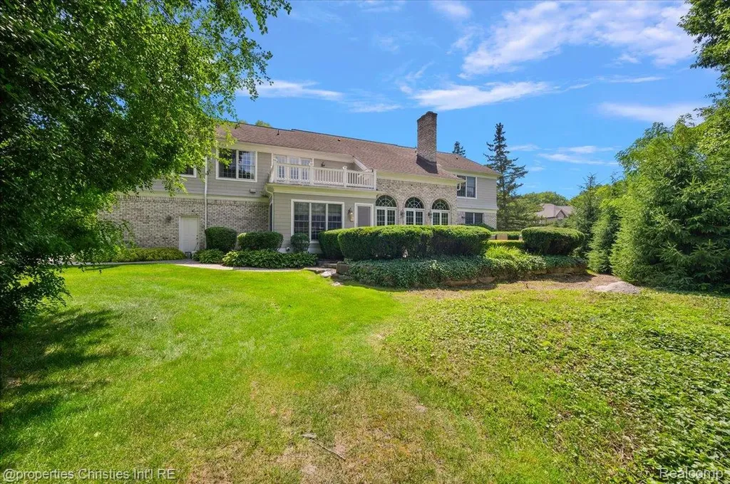 937 Mitchell Court Bloomfield Hills City MI 48304