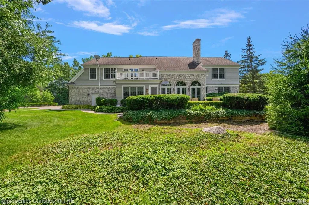 937 Mitchell Court Bloomfield Hills City MI 48304